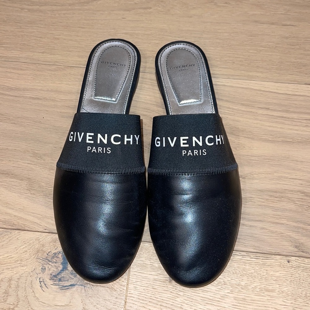 Givenchy Bedford Logo Mule